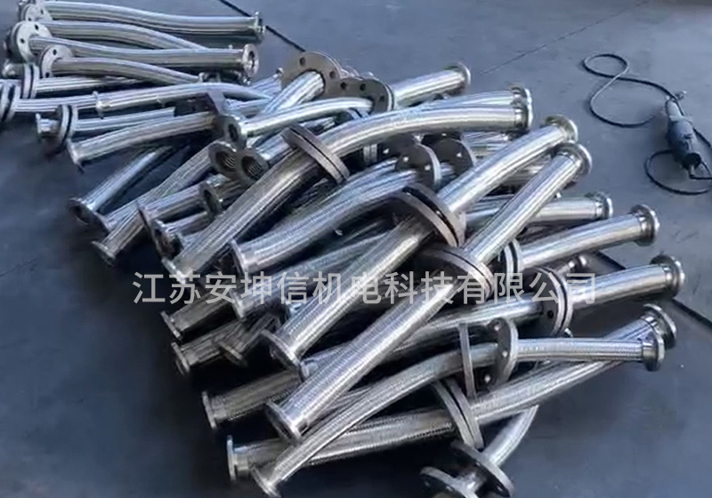 建筑隔震柔性管道